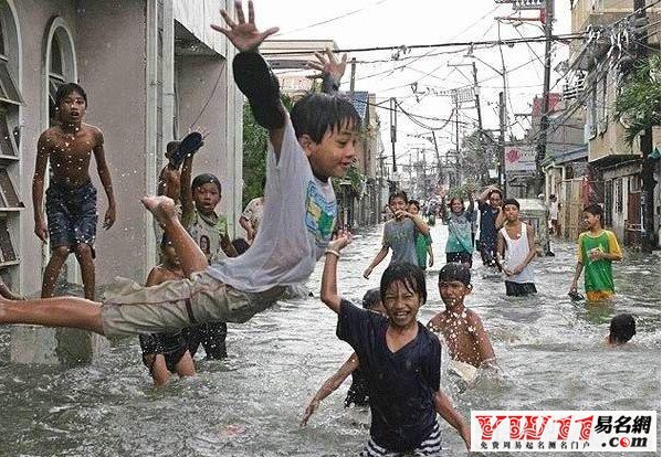  夢到發(fā)大洪水，家沒了！