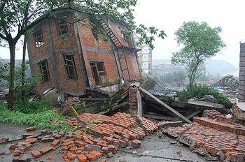 夢見地震是什么意思